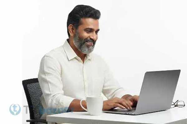 A gentle man doing affiliate business